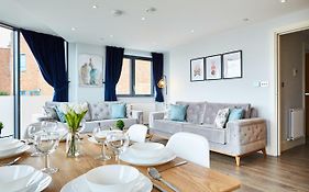 Elegant Plus Luxury Apartments